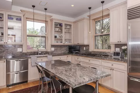 Kitchen - 5 Broadway Pl, Normal, IL 61761 photo 2 of 4