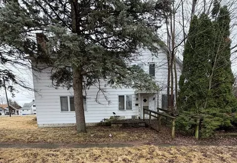 1205 Roseview Ave, Kewanee, IL 61443