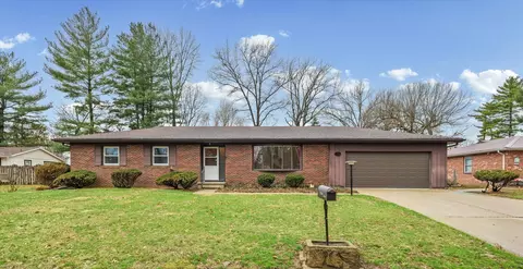 3248 Vista Dr, Danville, IL 61832