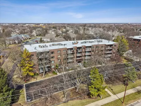 300 E Dundee Rd #310, Buffalo Grove, IL 60089