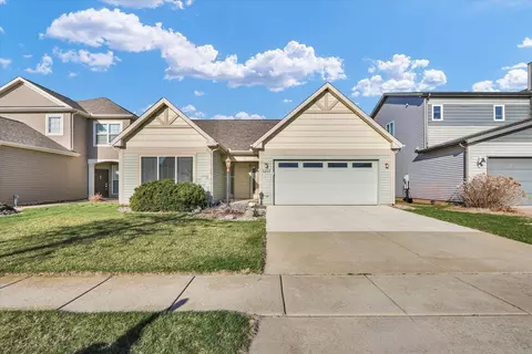 3207 Stanley Ln, Champaign, IL 61822