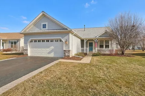 11687 Stonewater Xing, Huntley, IL 60142