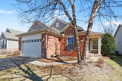 1151 Barkston Ln, Aurora, IL 60502