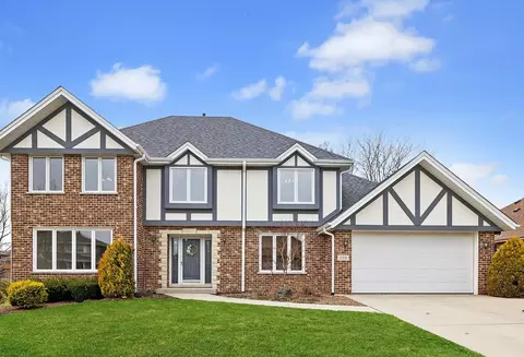 12816 S Parkside Dr, Palos Park, IL 60464