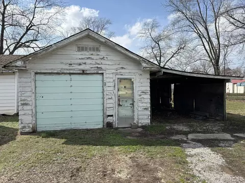 107 Dewolf St, Odin, IL 62870 photo 10