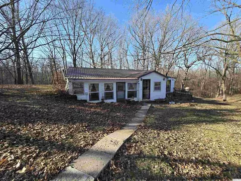 2219 N 1350th Ave, Camp Point, IL 62320 photo 1