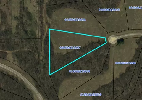 25-37 Old Mill Rd, Lake Carroll, IL 61046