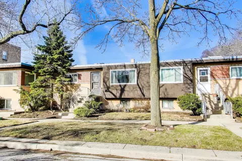 240 Elmwood Ave, Evanston, IL 60202