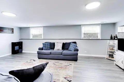 Living - 7944 W 82nd St, Bridgeview, IL 60455 photo 3 of 3