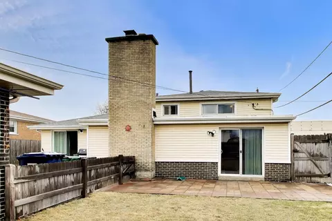 Other - 7944 W 82nd St, Bridgeview, IL 60455 photo 7 of 10