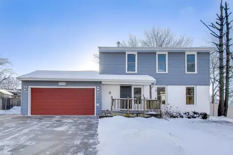 20116 S Greenfield Ln, Frankfort, IL 60423