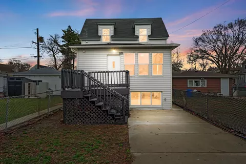 1245 Kenilworth Ave, Berwyn, IL 60402