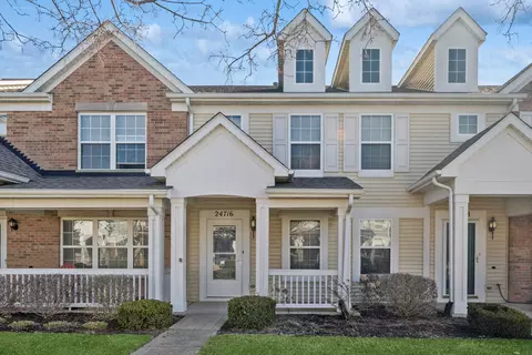 24716 George Washington Dr, Plainfield, IL 60544