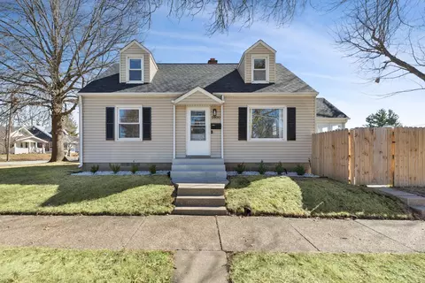 2800 15th St, Moline, IL 61265
