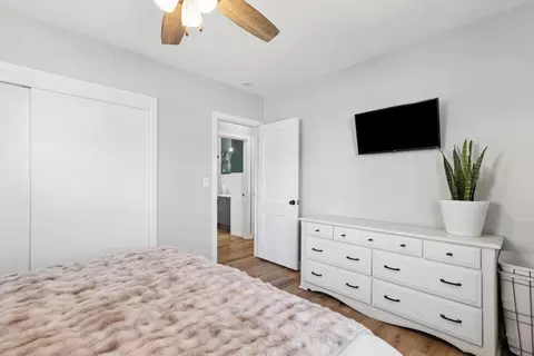 Bedroom - 2800 15th St, Moline, IL 61265 photo 4 of 4