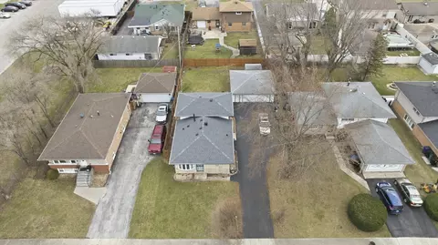 View/Area - 7705 W 80th Pl, Bridgeview, IL 60455 photo 1 of 4