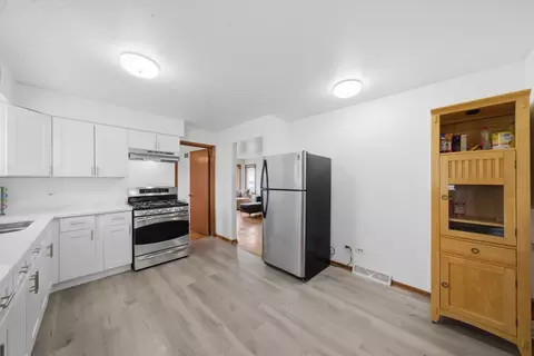 Kitchen - 7705 W 80th Pl, Bridgeview, IL 60455 photo 3 of 3