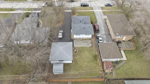 View/Area - 7705 W 80th Pl, Bridgeview, IL 60455 photo 3 of 4
