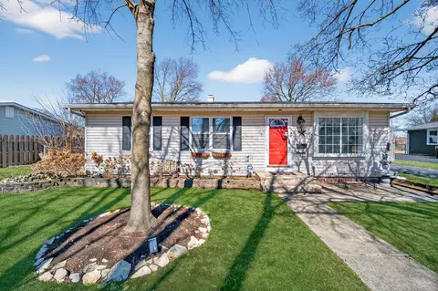 407 Butterfield Rd, North Aurora, IL 60542