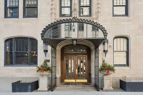 1448 N Lake Shore Dr #3C, Chicago, IL 60610