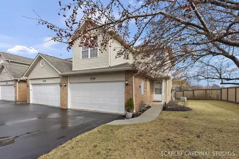1710 Windward Ave, Naperville, IL 60563