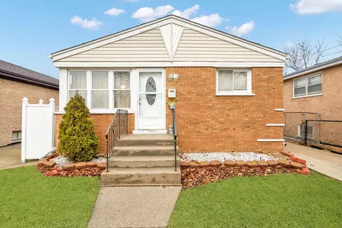 3754 W 76th St, Chicago, IL 60652