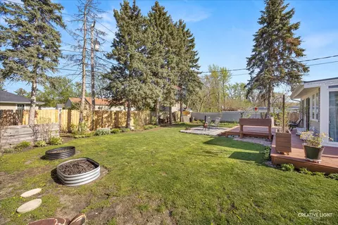 Exterior - 124 S Rosedale Ave, Aurora, IL 60506 photo 12 of 12