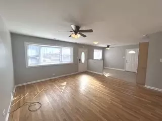 Living - 2814 E 127th St, Chicago, IL 60633 photo 2 of 3