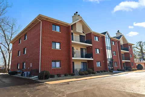 18245 66th Ct #3A, Tinley Park, IL 60477