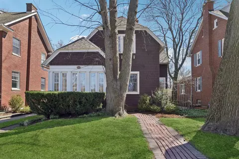 2319 Asbury Ave, Evanston, IL 60201