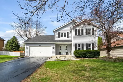 1763 Frost Ln, Naperville, IL 60564