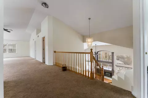 Entry Way - 9 Greyshire Ct, Algonquin, IL 60102 photo 1 of 1