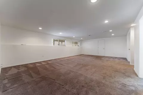 Other - 9 Greyshire Ct, Algonquin, IL 60102 photo 4 of 7