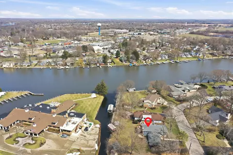 View/Area - 3114 Riverstream Dr, Mchenry, IL 60050 photo 4 of 9