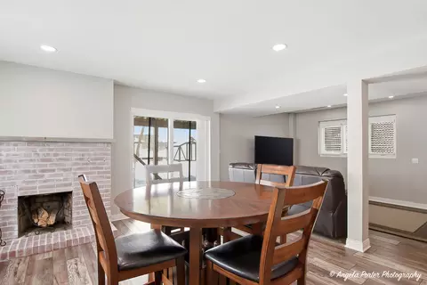 Dining - 3114 Riverstream Dr, Mchenry, IL 60050 photo 5 of 5