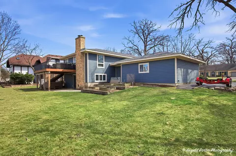 Exterior - 3114 Riverstream Dr, Mchenry, IL 60050 photo 4 of 10
