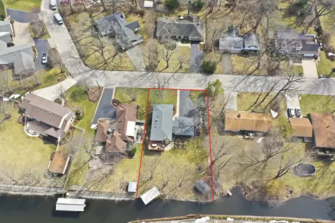 View/Area - 3114 Riverstream Dr, Mchenry, IL 60050 photo 7 of 9