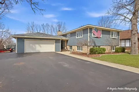 Exterior - 3114 Riverstream Dr, Mchenry, IL 60050 photo 9 of 10