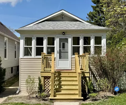 1580 Florence Ave, Evanston, IL 60201