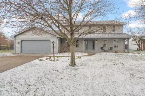 2406 Cherry Hills Dr, Champaign, IL 61822