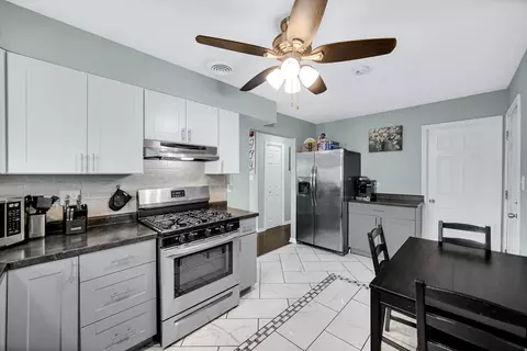 Kitchen - 16145 Hermitage Ave, Markham, IL 60428 photo 3 of 3