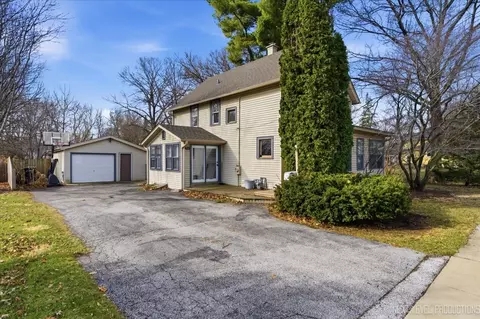 622 Spring St, Batavia, IL 60510