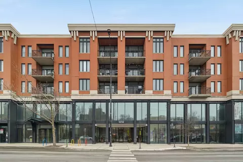 3232 N Halsted St #D407, Chicago, IL 60657