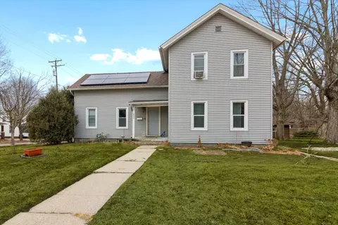 1404 Benton St, Rockford, IL 61107