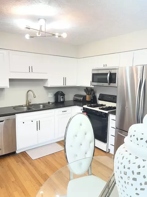 Kitchen - 109 Suelynn Dr, Normal, IL 61761 photo 3 of 4