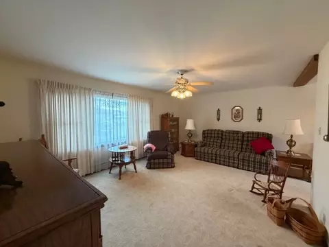 Living - 5563 Stone Rd, Clinton, IL 61727 photo 2 of 3