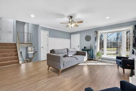 Living - 14 Devonshire Cir, Elgin, IL 60123 photo 1 of 1