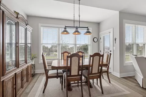 Dining - 8801 Willow Ln, Mokena, IL 60448 photo 1 of 1
