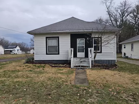 724 Park Ave, Mount Vernon, IL 62864