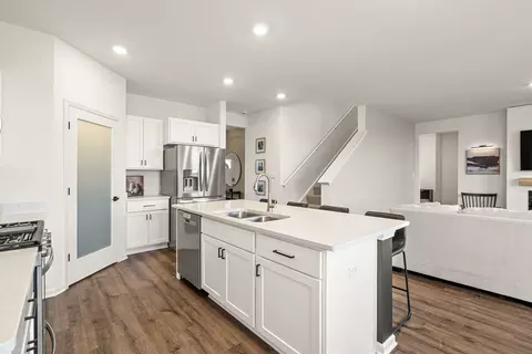 Kitchen - 10550 Azalea Dr, Crown Point, IN 46307 photo 5 of 5